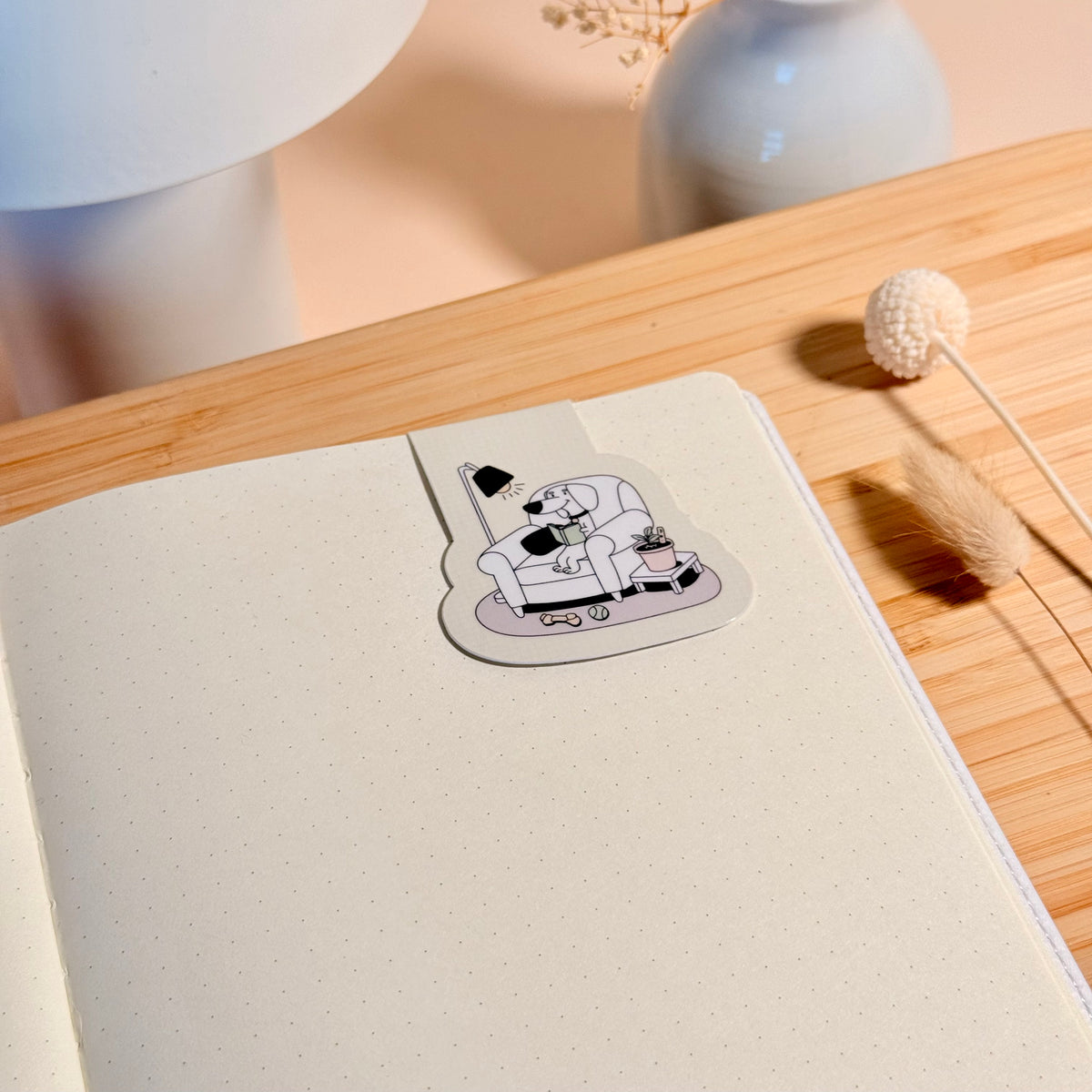 Lina & Taco Reading - Magnetic Bookmark